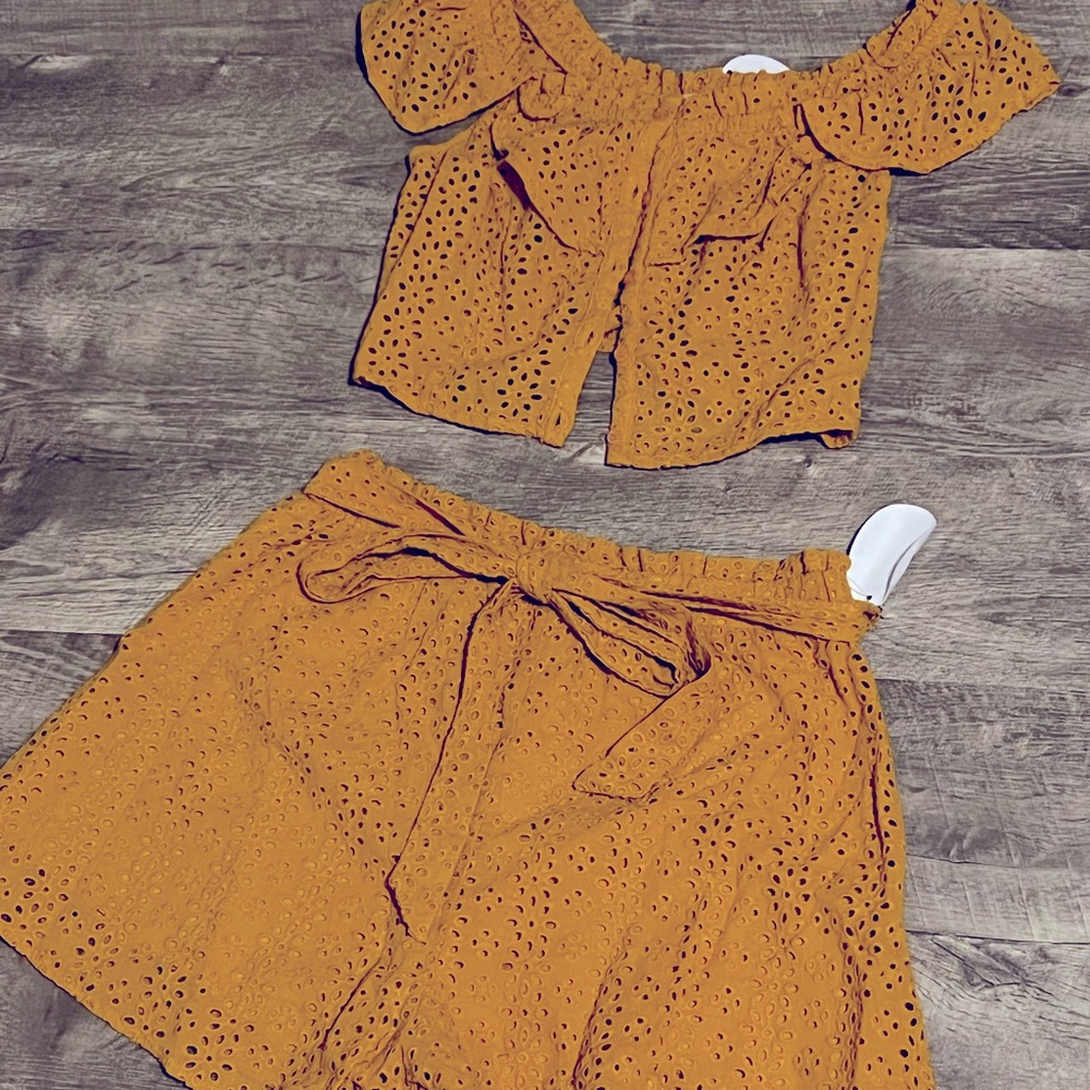 Mustard set